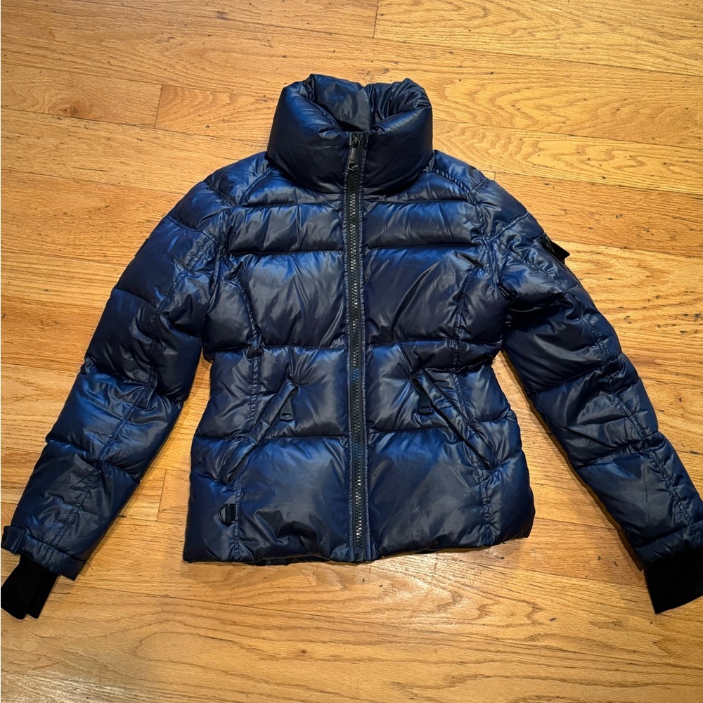 Navy blue Sam coat - women’s size great for winter! Gently used great condition